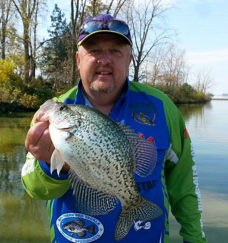 Flipping for Crappie with Russ Bailey - B'n'M Pole Company