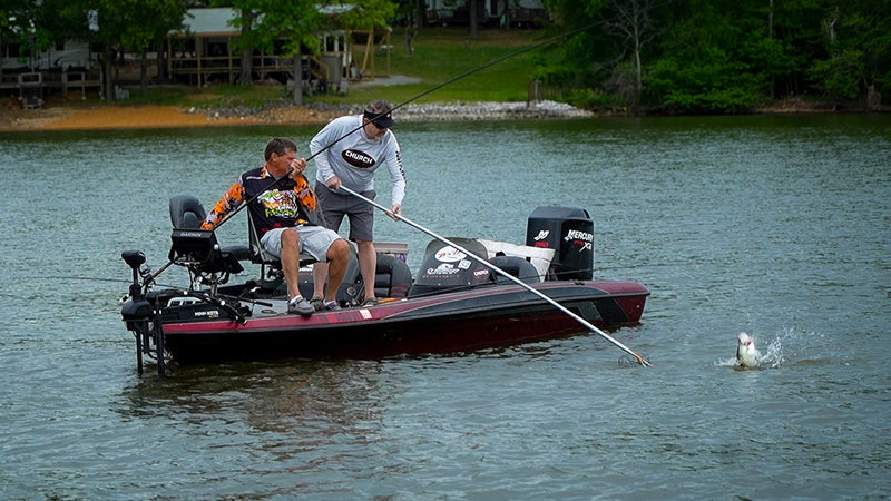 landing crappie on best telescoping rod on the market